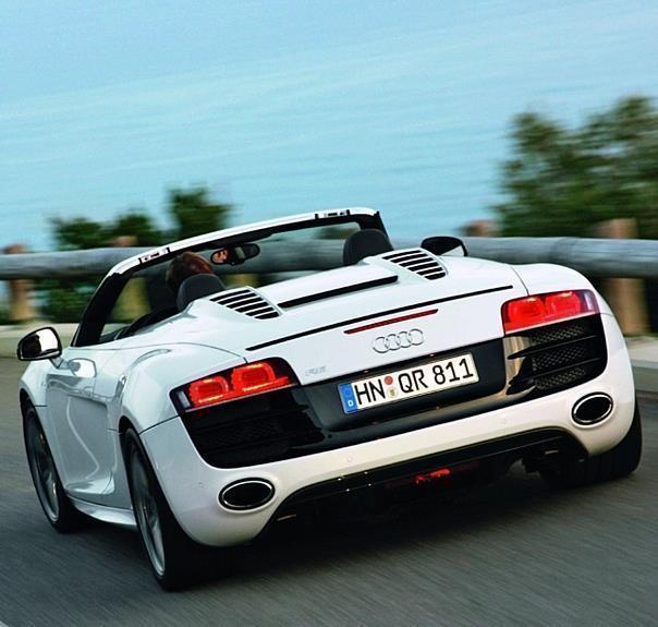 Audi R8 Spyder 